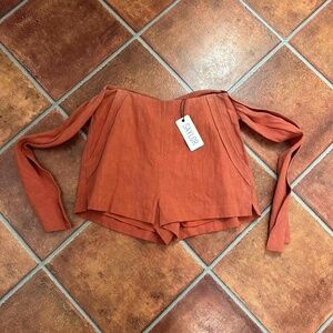 NWT Saylor Rust Tie Waist Clementine Shorts Size Small